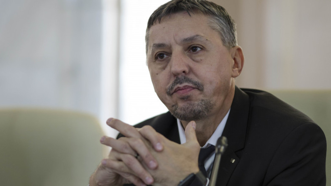 Daniel David vrea să reducă abandonul școlar prin îmbunătățirea infrastructurii educaționale