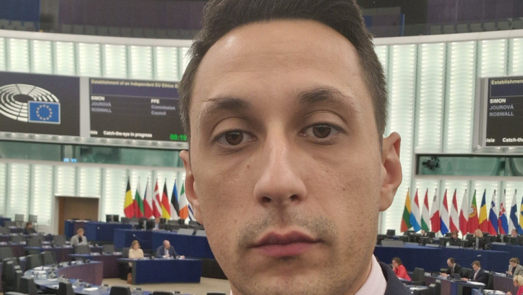 Vlad Gheorghe anticipează alegeri anticipate și își exprimă sprijinul pentru schimbare