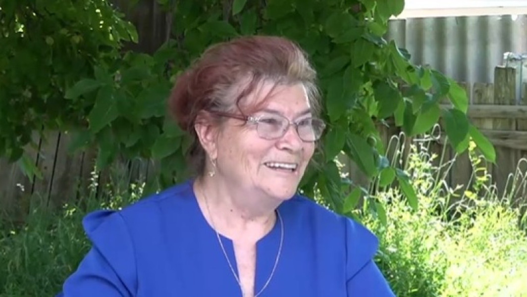Video Bacalaureat la 75 de ani. Povestea bunicii din Neamț, care și-a îndeplinit visul din tinerețe. „Când mă culcam, visam numai exerciții”