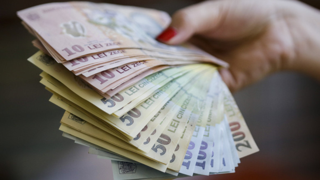 Bogdan Ivan îl contrazice pe actualul ministru al Economiei. Spune că nu a aprobat indemnizații mai mari la Fabrica de pulberi Făgăraș