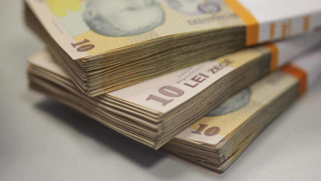 Ce spune ministrul Muncii, întrebat dacă pensionarii mai primesc ajutorul de 400 de lei înainte de sărbători